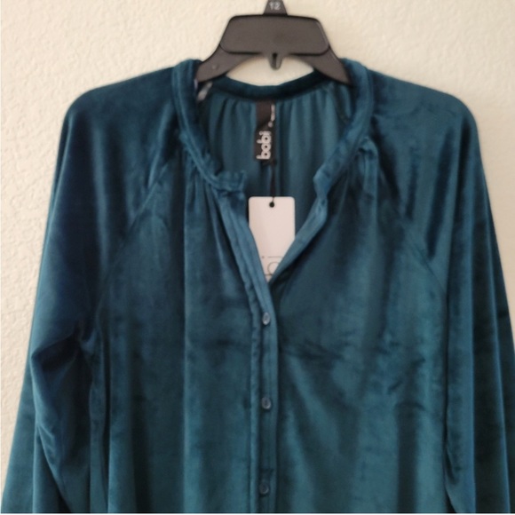 Bobi Los Angeles Jade Velvet Top Size Large - Picture 11 of 14